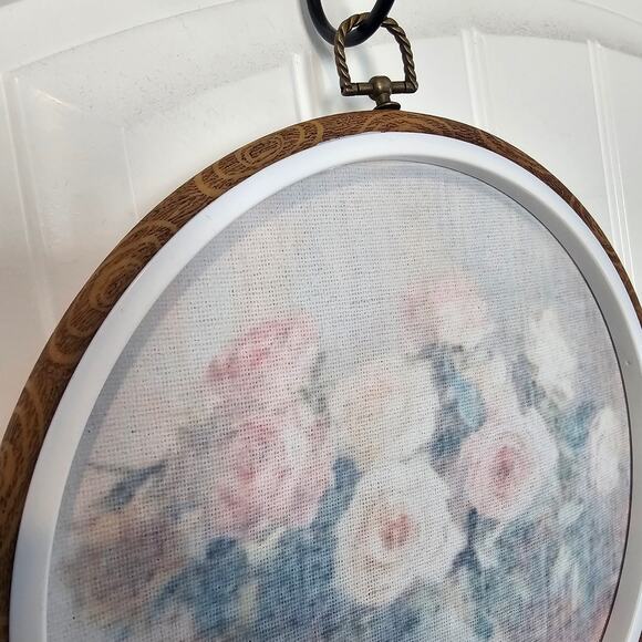 Floral Art Framed Picture Pink Roses Vase Round Cottage Country Renaissance - Picture 7 of 9